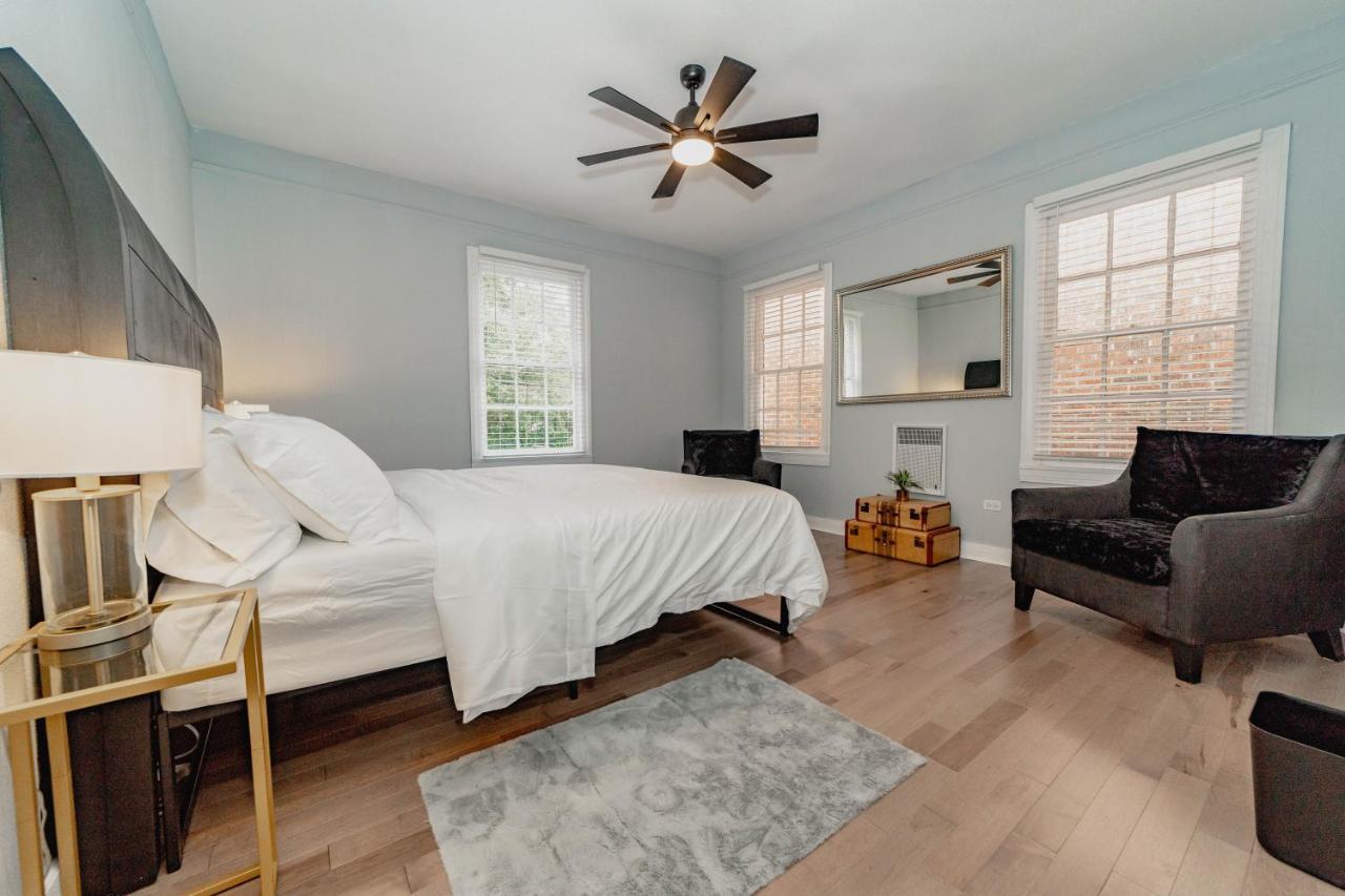 Comfortable King Suite Zen Space Hattiesburg Exterior photo